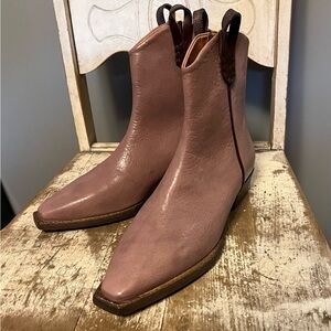 We The Free Wesley Ankle Boots NWOB Size 39